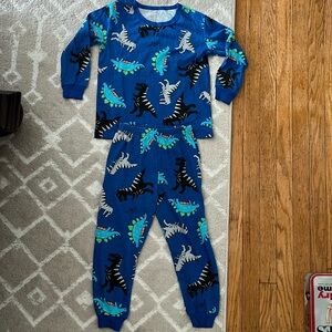 Boys pajama set size 6